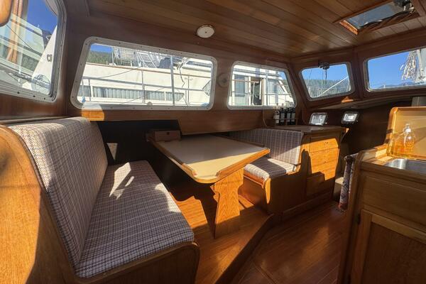 CONDOR 37ft Truant Yacht For Sale