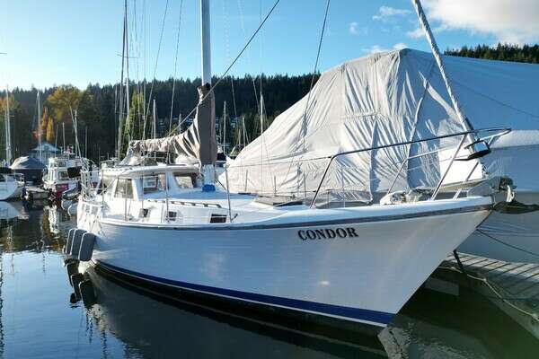 37-ft-Truant-1981-37 Raised Pilothouse-CONDOR North Vancouver British Columbia Canada  yacht for sale 37-ft-Truant-1981-37 Raised Pilothouse-CONDOR North Vancouver British Columbia Canada  yacht for sale