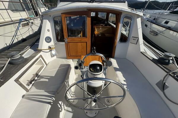 CONDOR 37ft Truant Yacht For Sale
