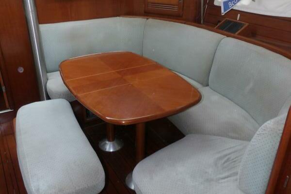 Fleetwing 42ft Beneteau Yacht For Sale Fleetwing 42ft Beneteau Yacht For Sale