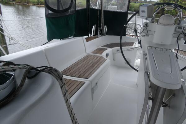 Fleetwing 42ft Beneteau Yacht For Sale Fleetwing 42ft Beneteau Yacht For Sale