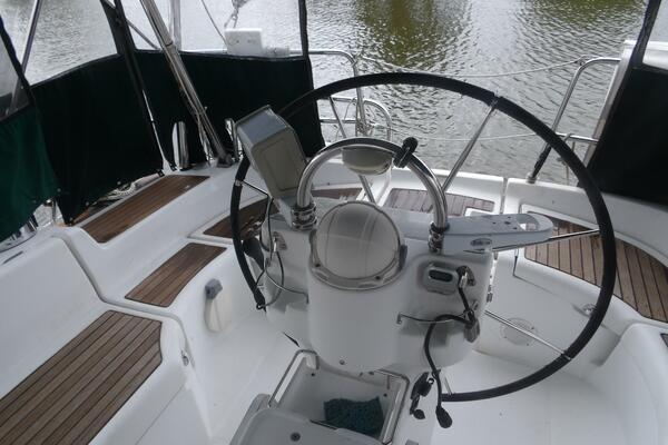 Fleetwing 42ft Beneteau Yacht For Sale Fleetwing 42ft Beneteau Yacht For Sale