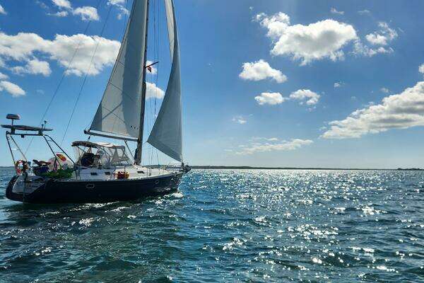 Luthien 42ft Jeanneau Yacht For Sale