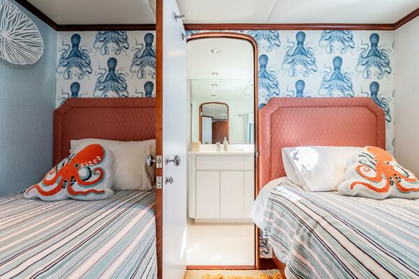 Guest Stateroom Guest Stateroom