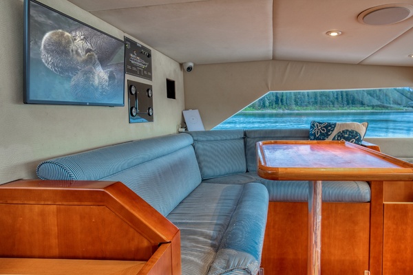 027 Helming Seating 02