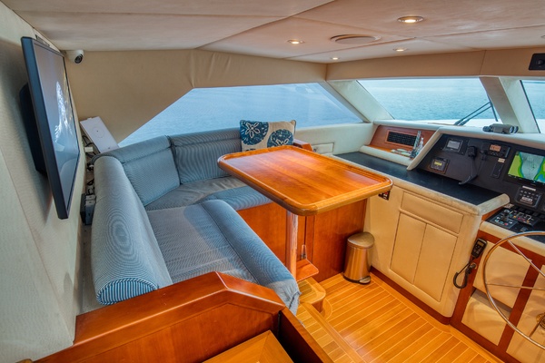 026 Helm Seating