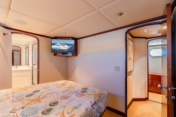 VIP Stateroom VIP Stateroom