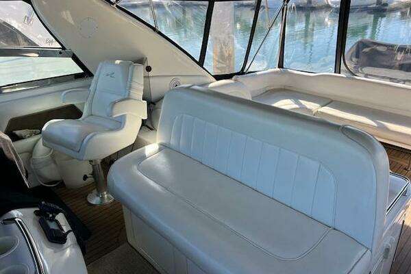 Sea Ray Sundancer Yacht For Sale