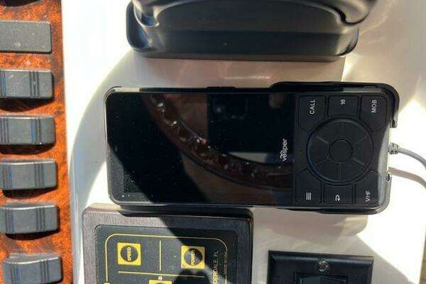 Sea Ray Sundancer Yacht For Sale