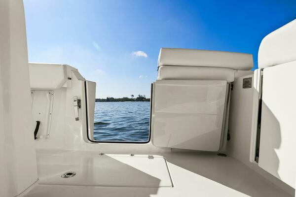 2023 Cobia 30 Center Console