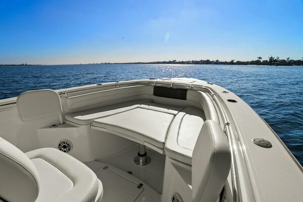 2023 Cobia 30 Center Console