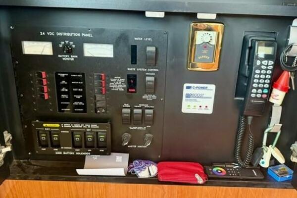 54ft Sea Ray Yacht For Sale