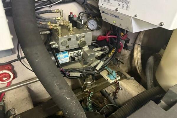 54ft Sea Ray Yacht For Sale