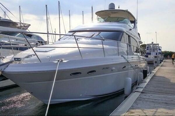 54ft Sea Ray Yacht For Sale