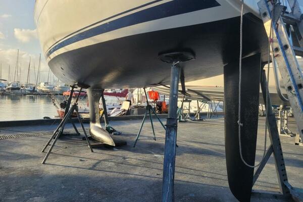 Ealu 35ft Jeanneau Yacht For Sale