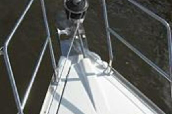 Ealu 35ft Jeanneau Yacht For Sale