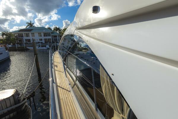 Asymmetry 59ft Azimut Yacht For Sale Asymmetry 59ft Azimut Yacht For Sale