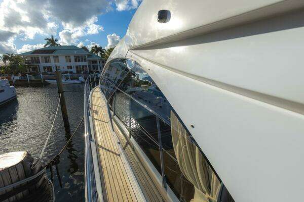 Azimut S6 Sport-Fly Yacht For Sale