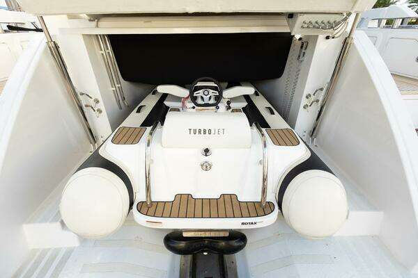 Azimut S6 Sport-Fly Yacht For Sale