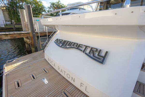Asymmetry 59ft Azimut Yacht For Sale Asymmetry 59ft Azimut Yacht For Sale