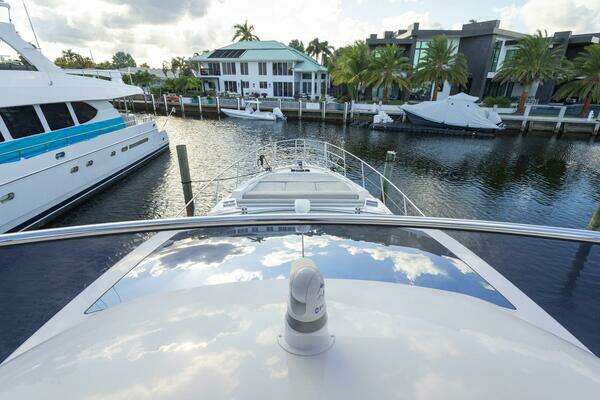 Azimut S6 Sport-Fly Yacht For Sale