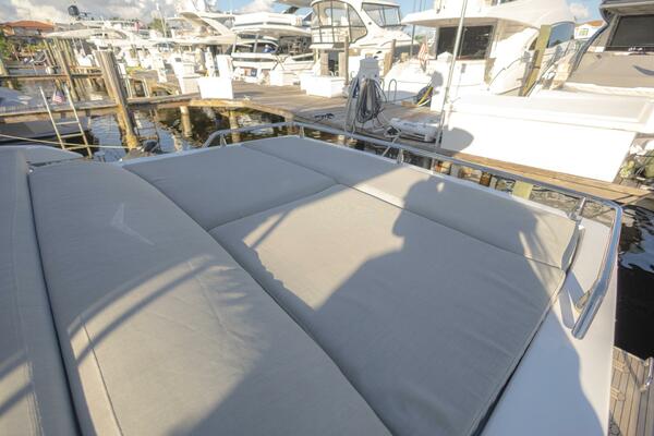 Asymmetry 59ft Azimut Yacht For Sale Asymmetry 59ft Azimut Yacht For Sale