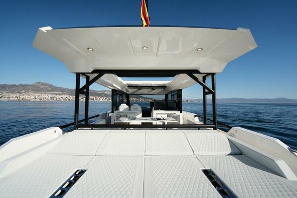 50ft De Antonio Yacht For Sale