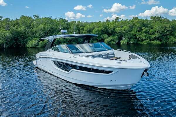 38-ft-Cruisers Yachts-2022-GLS OB-Walking on Water Fort Meyers Florida United States  yacht for sale 38-ft-Cruisers Yachts-2022-GLS OB-Walking on Water Fort Meyers Florida United States  yacht for sale