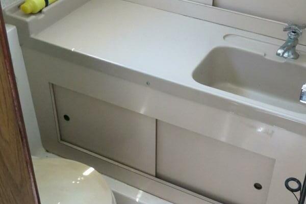 28ft Bertram Yacht For Sale