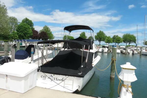 Off the Hook 28ft Bertram Yacht For Sale Off the Hook 28ft Bertram Yacht For Sale