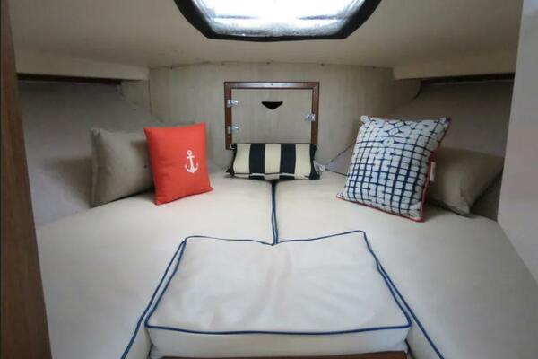 Off the Hook 28ft Bertram Yacht For Sale Off the Hook 28ft Bertram Yacht For Sale