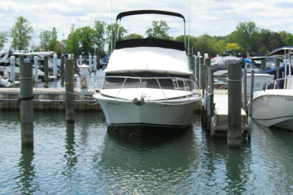 28ft Bertram Yacht For Sale