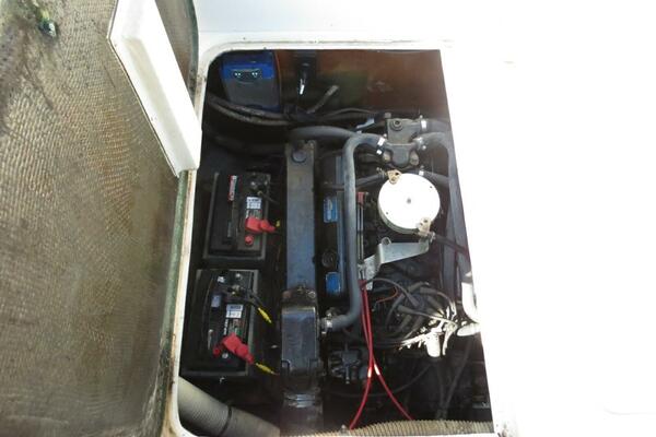 28ft Bertram Yacht For Sale