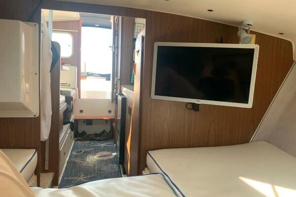 Off the Hook 28ft Bertram Yacht For Sale Off the Hook 28ft Bertram Yacht For Sale