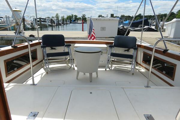 28ft Bertram Yacht For Sale