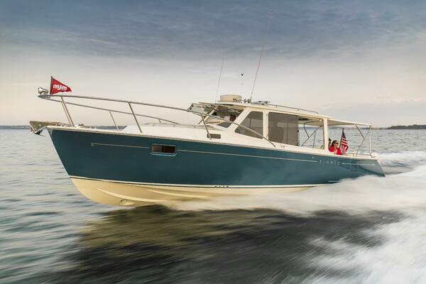 MJM 35 2025 - Profile 