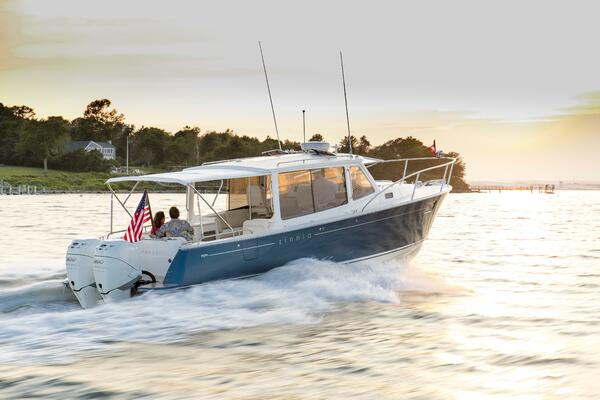 MJM 35 2025 - Profile