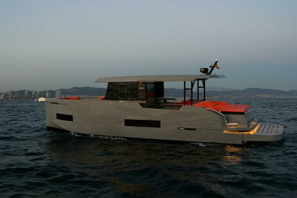 50ft De Antonio Yacht For Sale