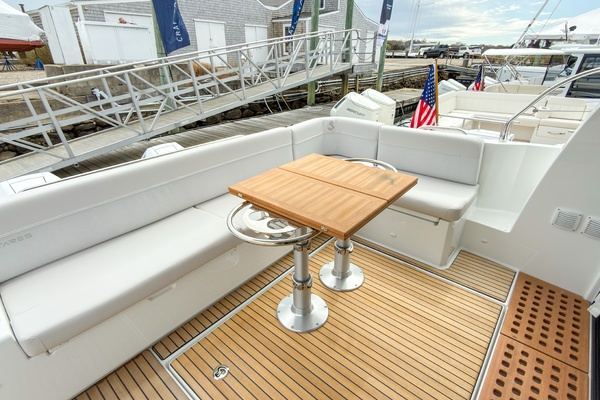 In Stock 42ft Beneteau Yacht For Sale