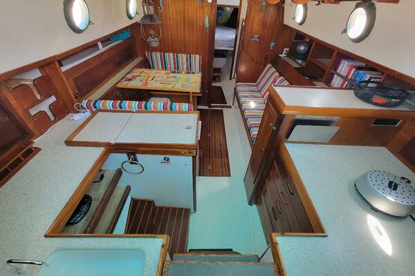 Wild Flowers 32ft Westsail Yacht For Sale Wild Flowers 32ft Westsail Yacht For Sale