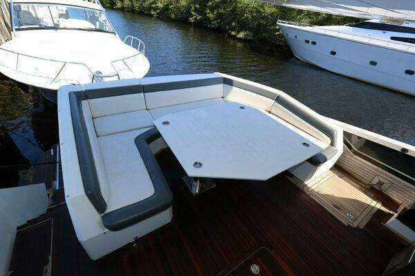 Galeon 650 Sky Yacht For Sale