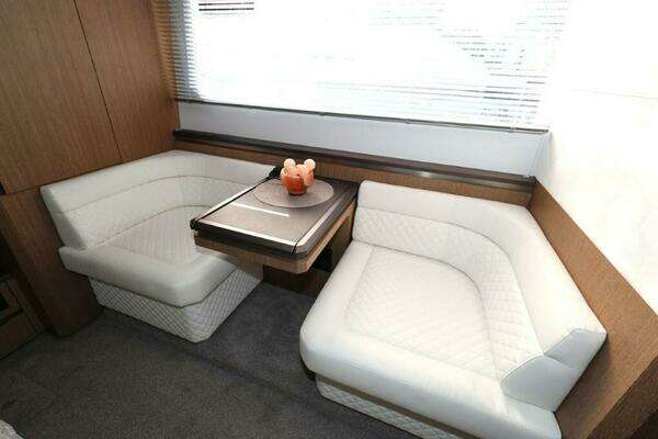 Galeon 650 Sky Yacht For Sale
