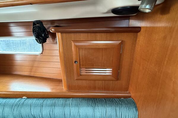 36ft Beneteau Yacht For Sale