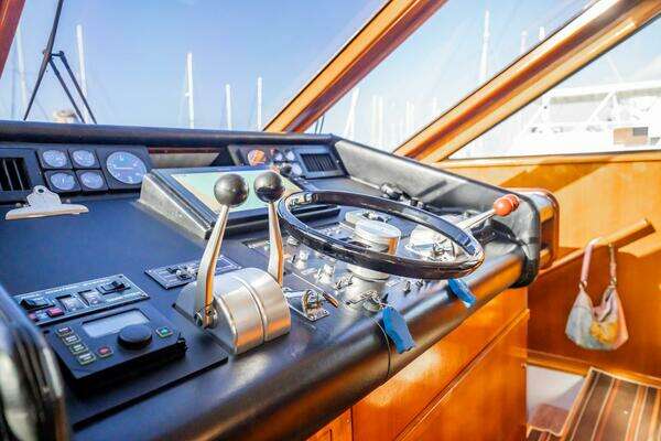 Viking 63 Motor Yacht Yacht For Sale