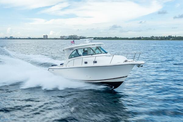 36ft Pursuit Yacht For Sale