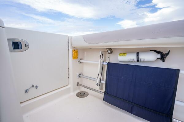 36ft Pursuit Yacht For Sale