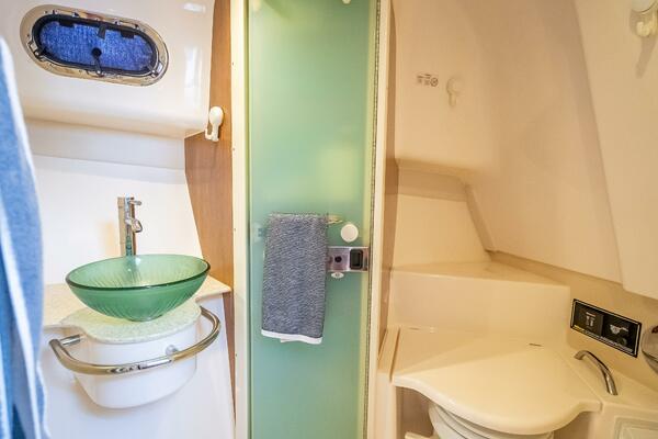 36ft Pursuit Yacht For Sale