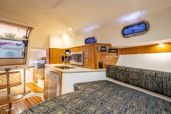 36ft Pursuit Yacht For Sale