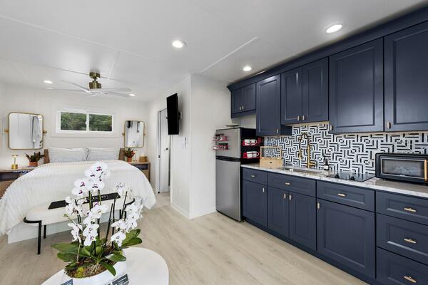 26ft Custom Yacht For Sale