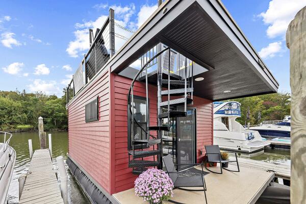 26ft Custom Yacht For Sale